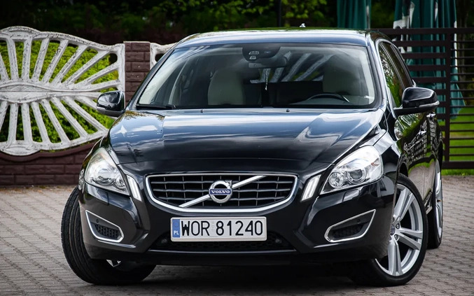 Volvo V60 cena 36900 przebieg: 270000, rok produkcji 2011 z Żychlin małe 742